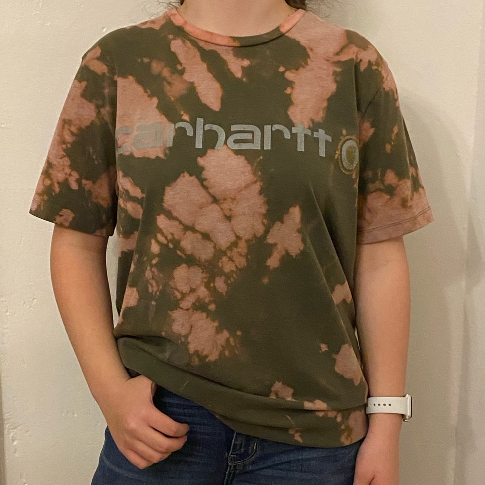 Carhartt bleached tee